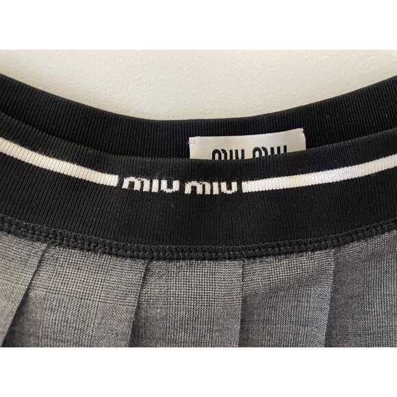 Miu Miu Womens Gray Pleated Mini Skirt With Elastic Waistband - Picture 6 of 16